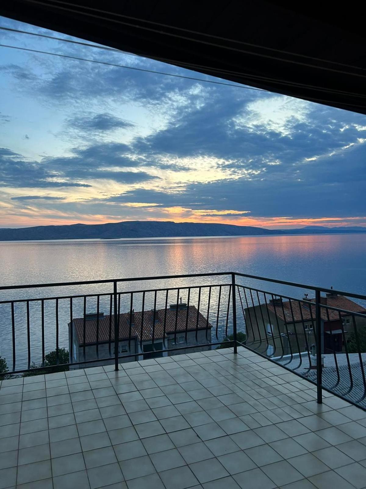 Apartment Ana Сень Экстерьер фото