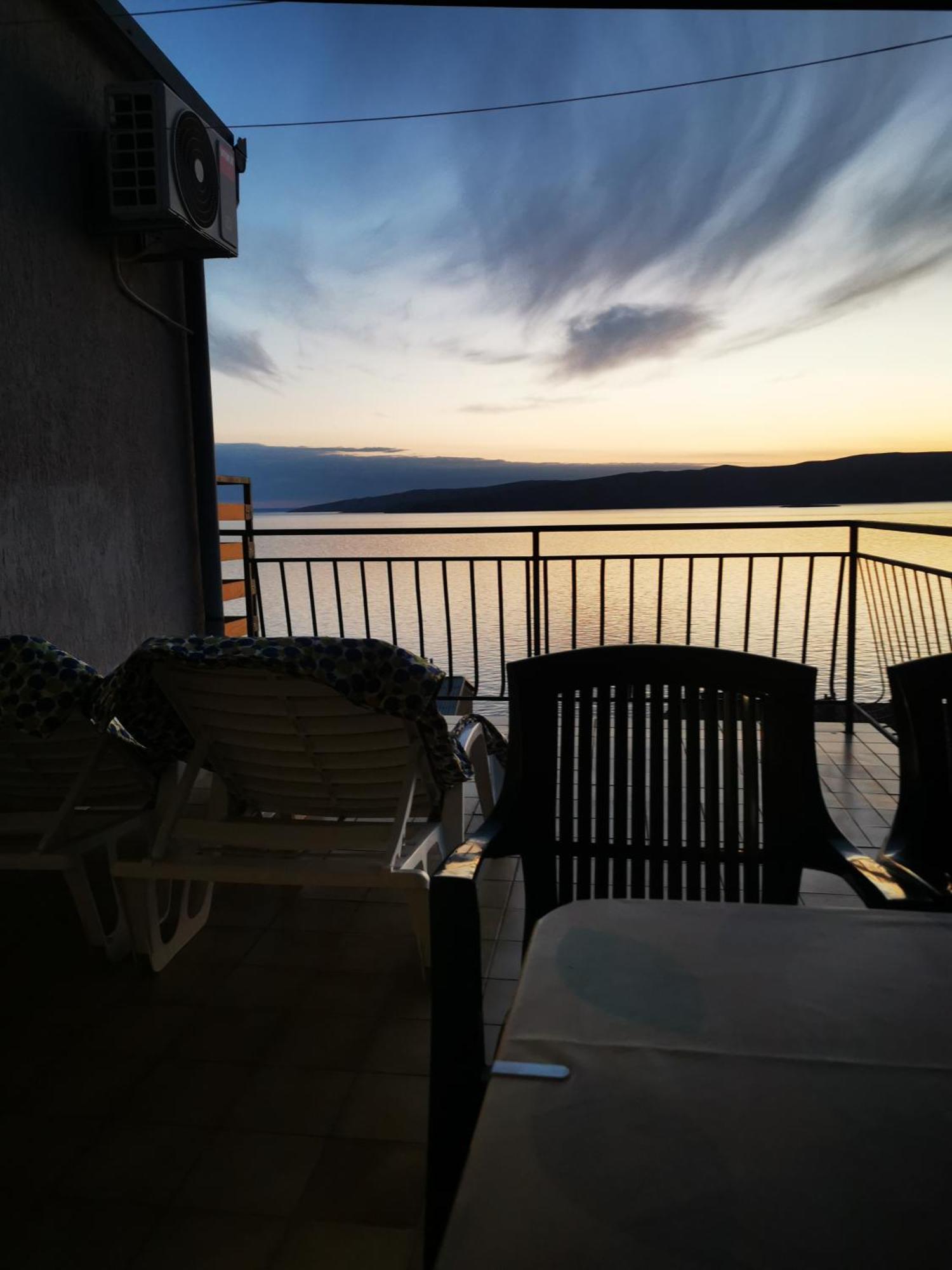 Apartment Ana Сень Экстерьер фото